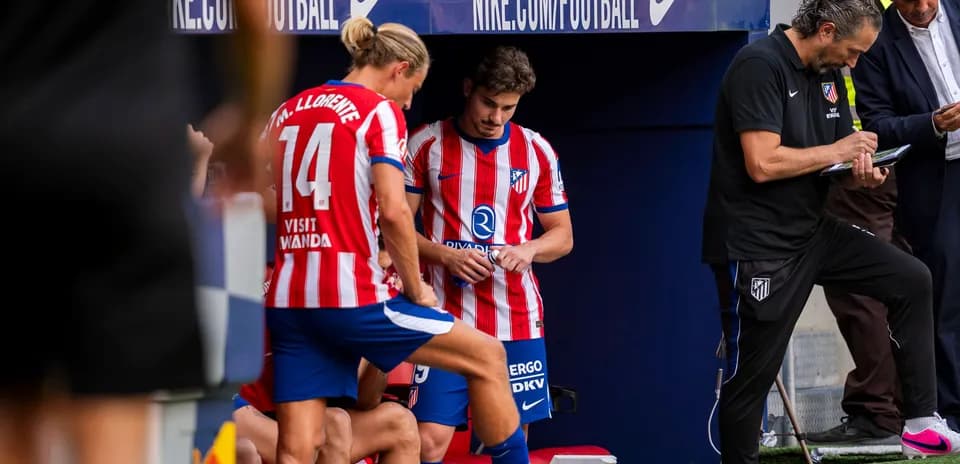 Atletico Madrid players on the bench during match