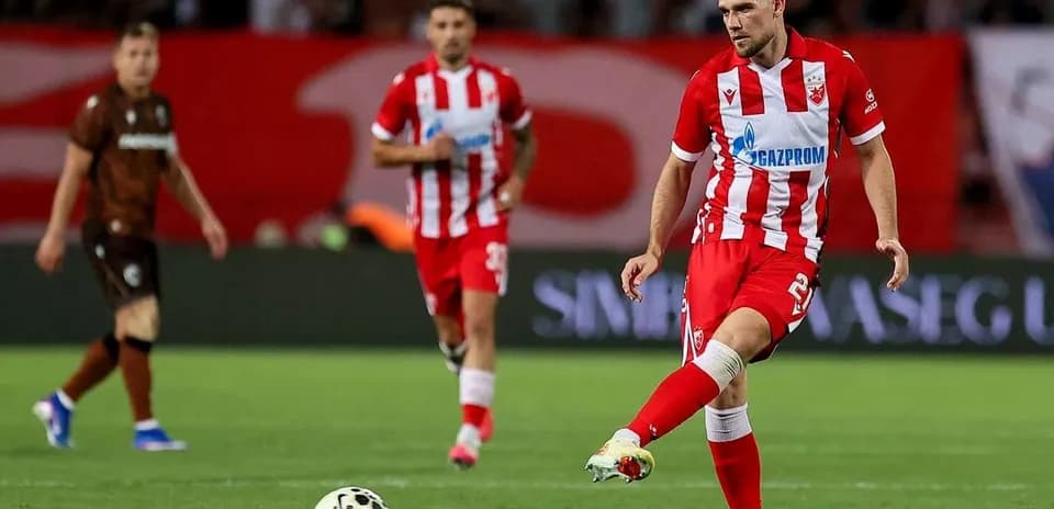 FK Crvena Zvezda player taking a free kick