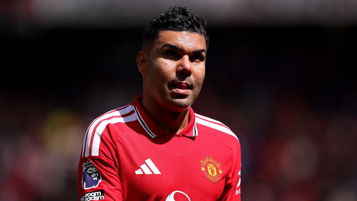 Player in Manchester United jersey on the field