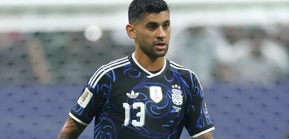 Player in Argentina jersey during a match