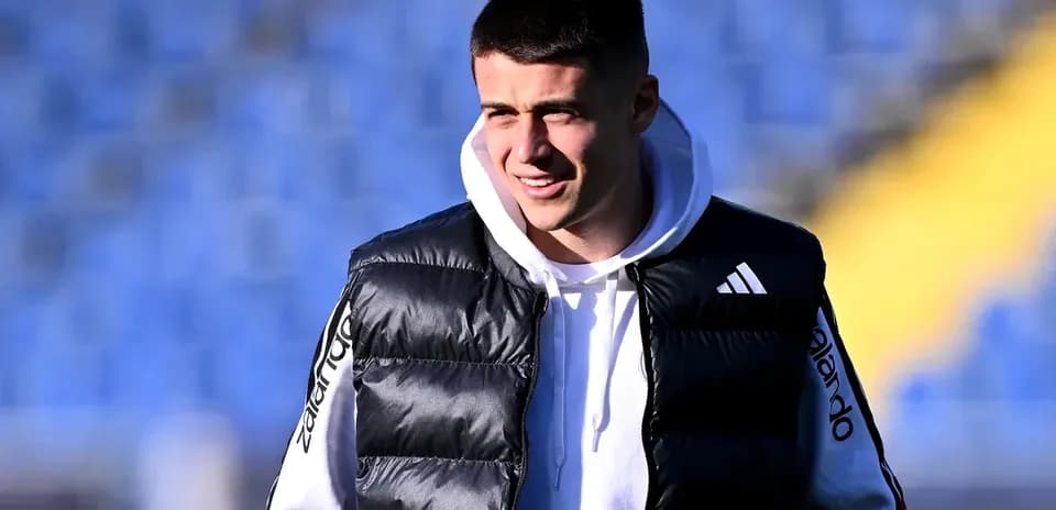 Player wearing a vest during training session