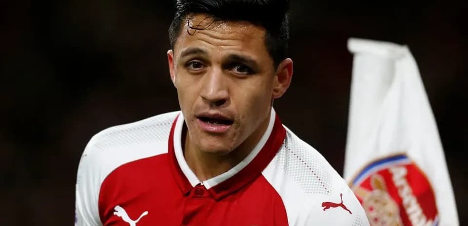 Player wearing Arsenal kit during match
