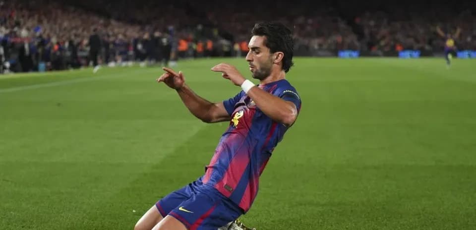 Barcelona player celebrating a goal on the pitch