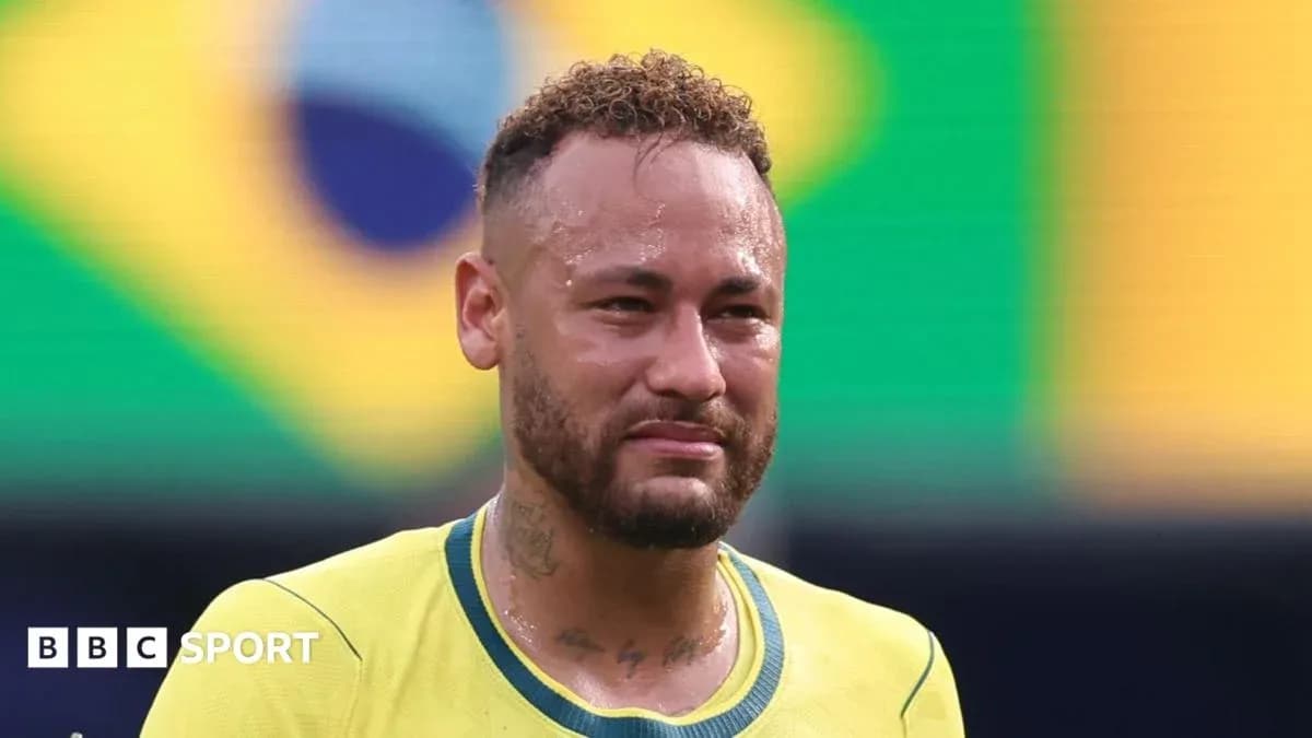 Neymar wearing Brazil kit during match