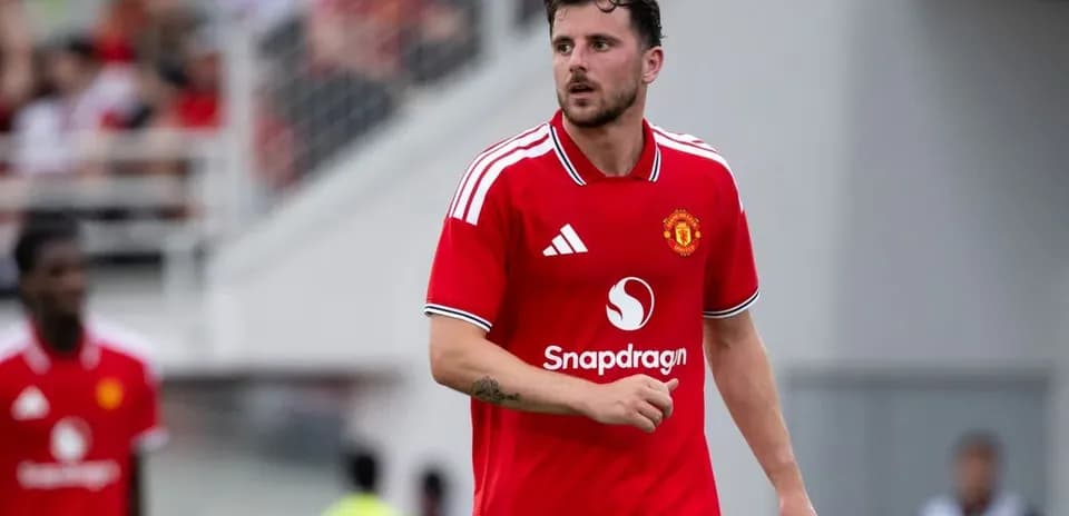 Player wearing Manchester United kit during match