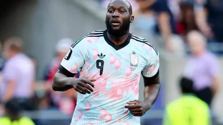 Player running in Belgium national team jersey