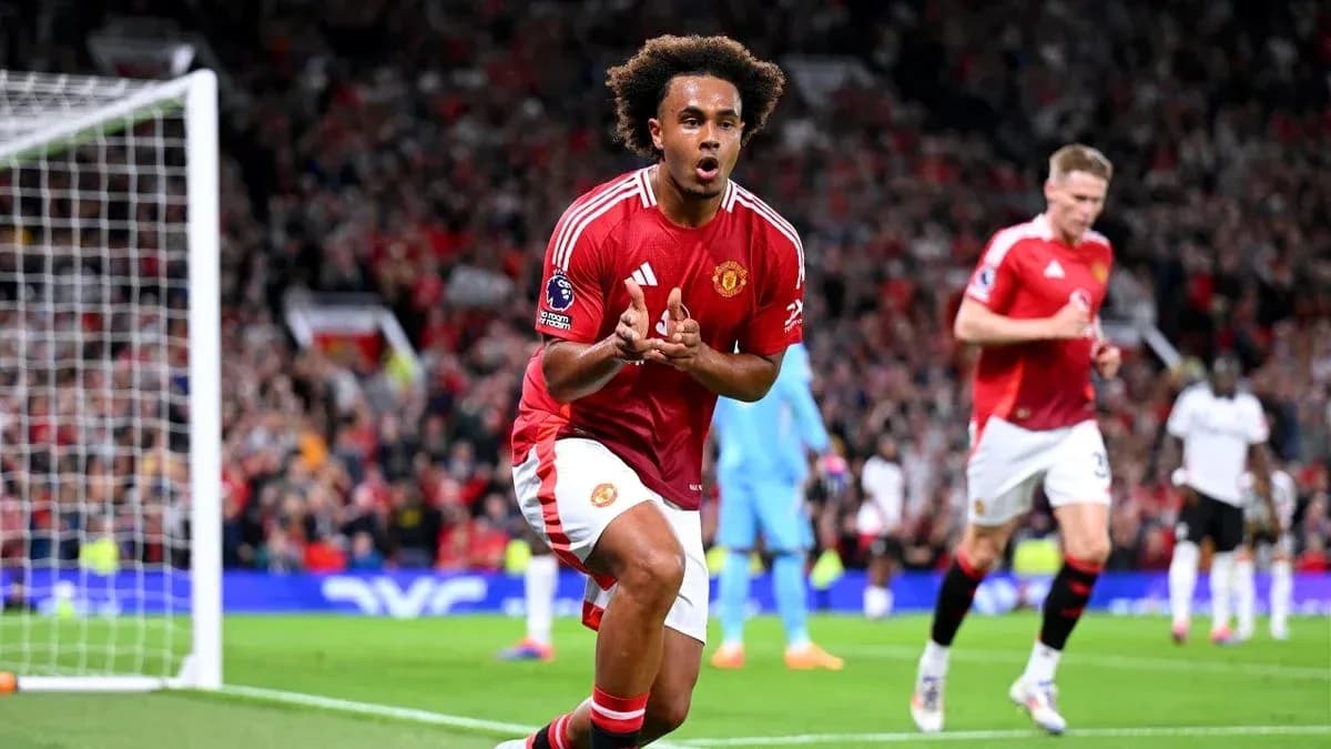 Player celebrating a goal during Manchester United match
