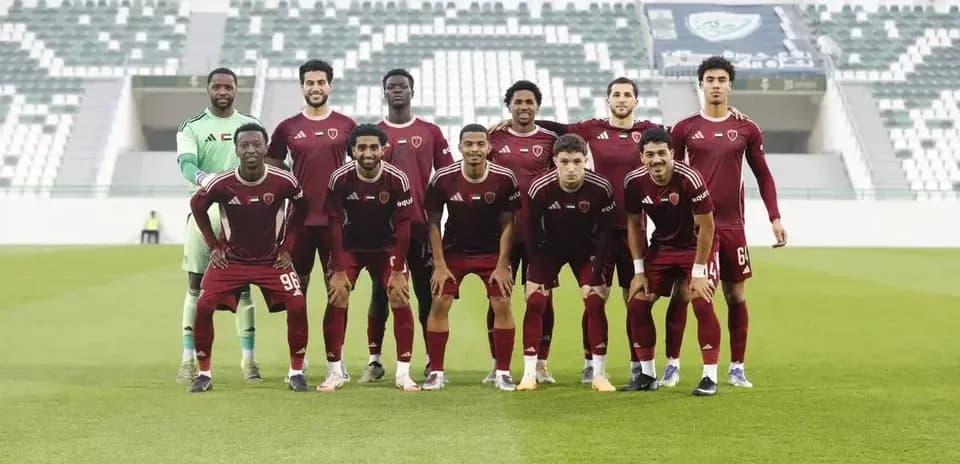 Al Wahda U23 team posing for a photo