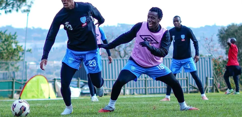 Players training before CAF Confederation Cup match