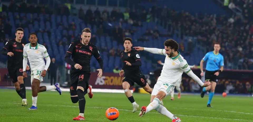 Players competing during Torino vs AS Roma match