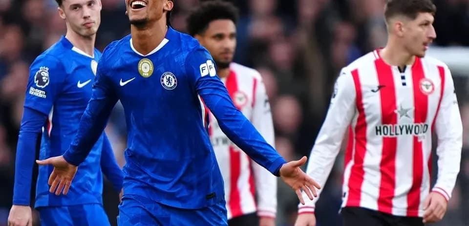 Chelsea player celebrating against Brentford