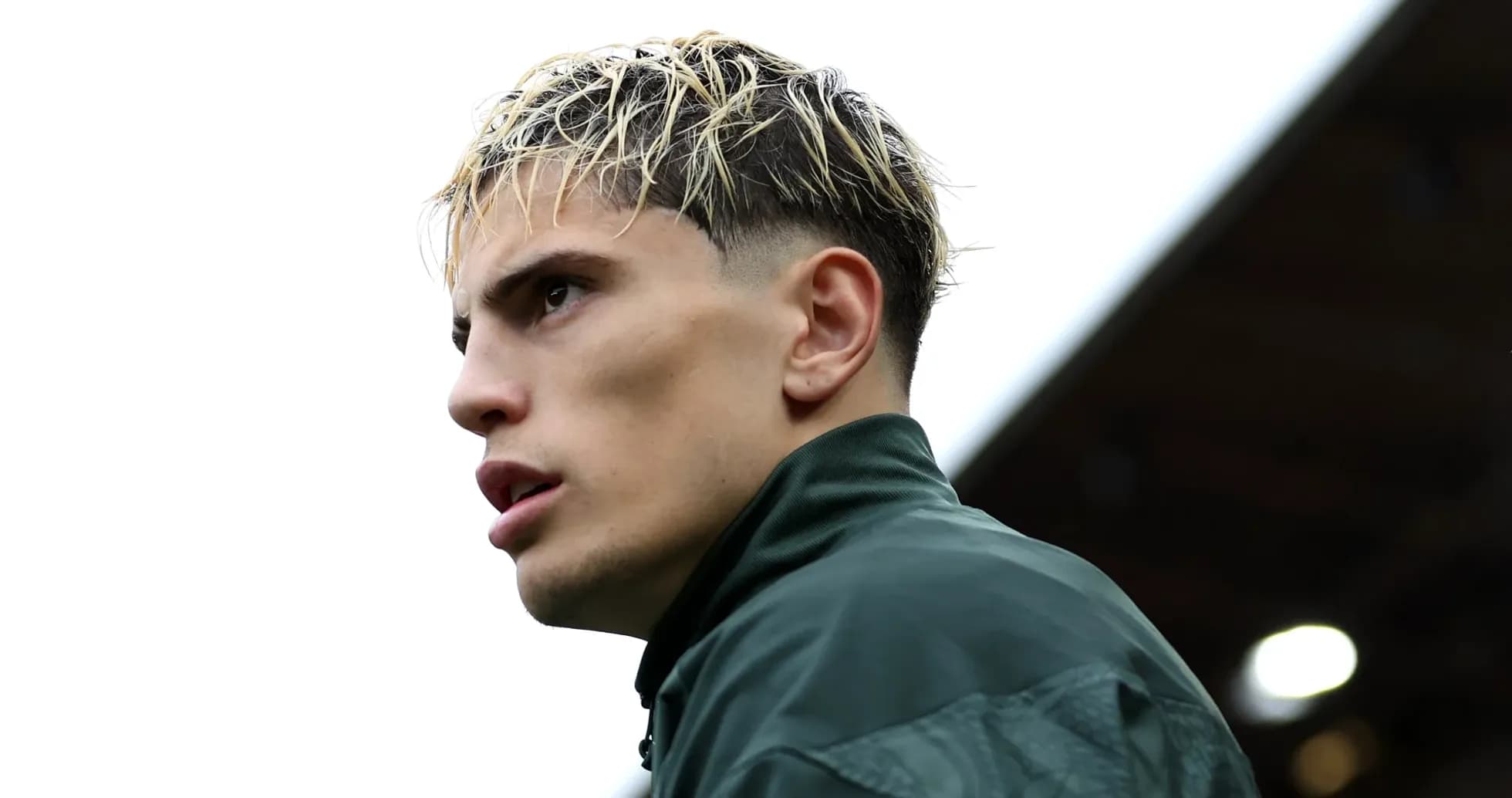 Player looking focused before the match