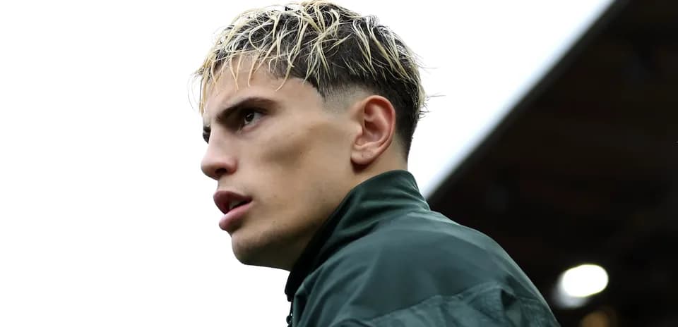 Player looking focused before the match