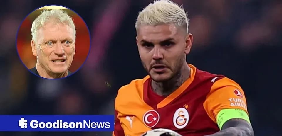 Player in Galatasaray jersey dribbling the ball