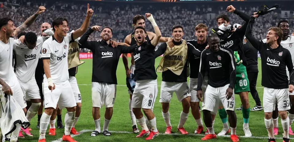 Beşiktaş players celebrating after UEFA match