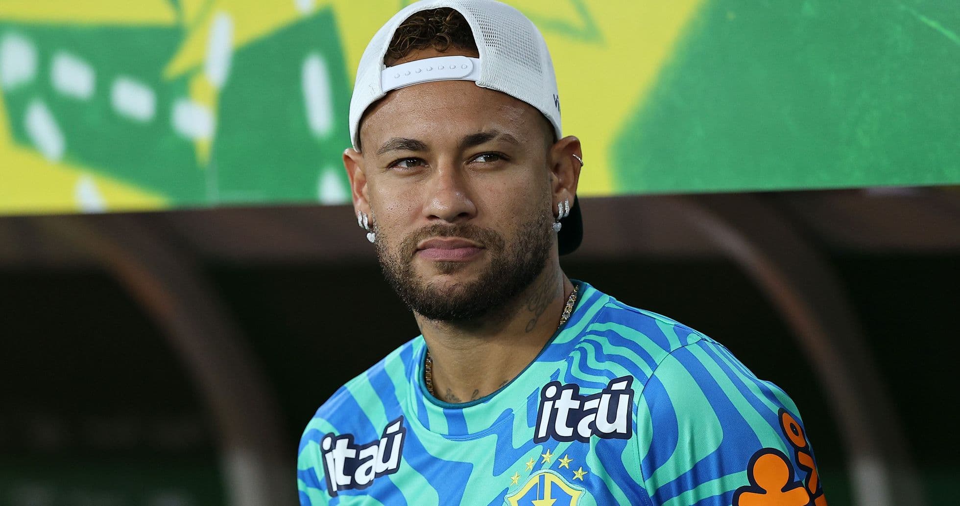 Player sitting on bench in training uniform
