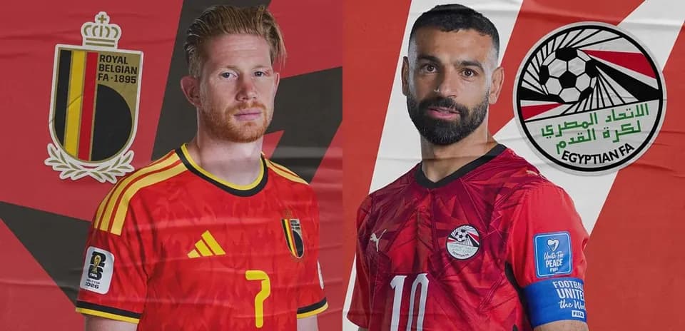 Belgium and Egypt players posing for World Cup match