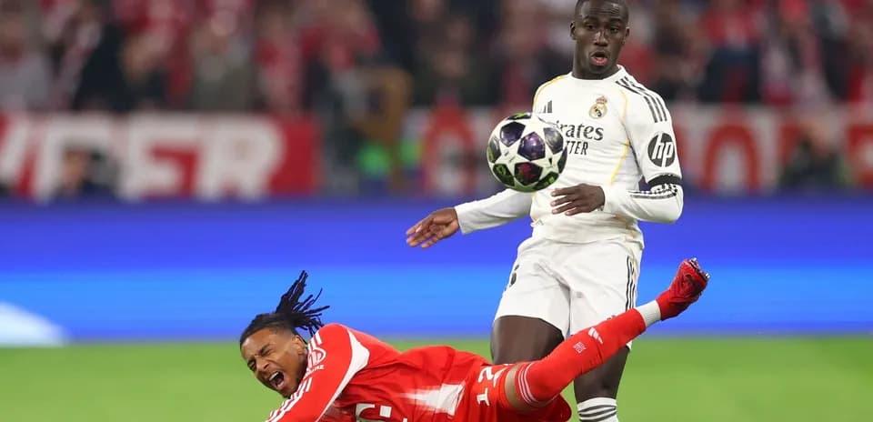 Player falls while opponent dribbles the ball