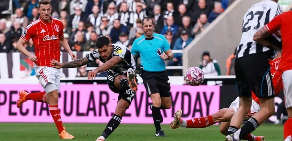 Player kicking the ball during Nottingham Forest match