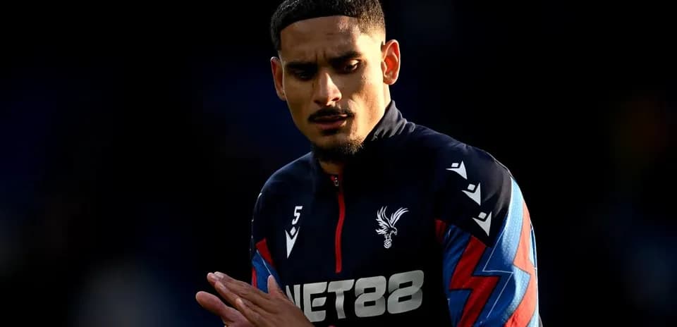Player in Crystal Palace kit during warm-up