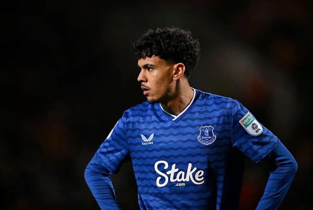 Player wearing Everton jersey during match
