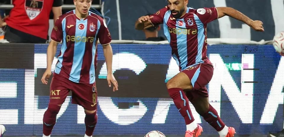 Trabzonspor players during Europa League match