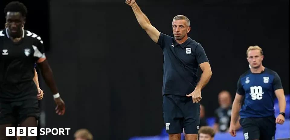 Coach signaling during training session with players