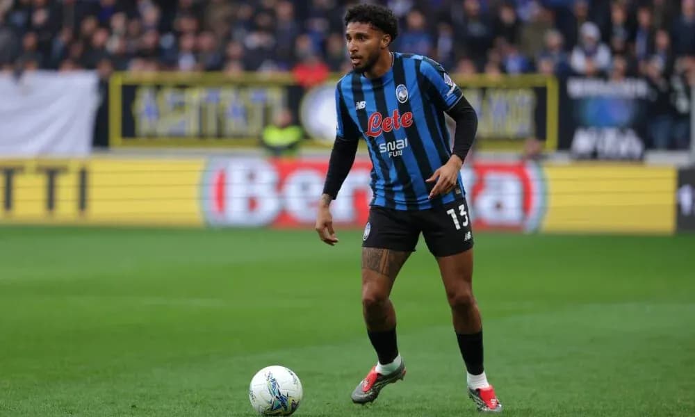 Player in Atalanta kit preparing for play
