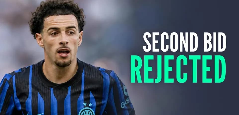 Player wearing Inter Milan jersey during match