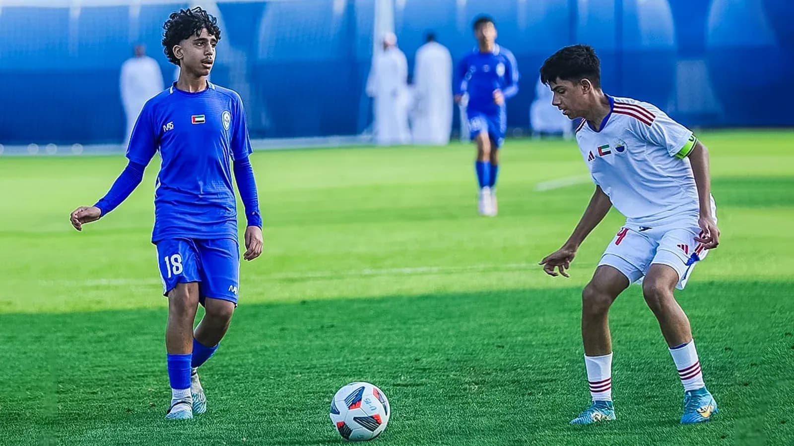 Players from Al Nasr and Shabab Al-Ahli during match