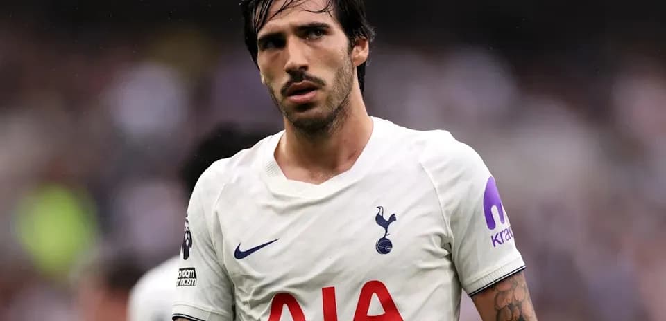 Player in Tottenham kit during match action