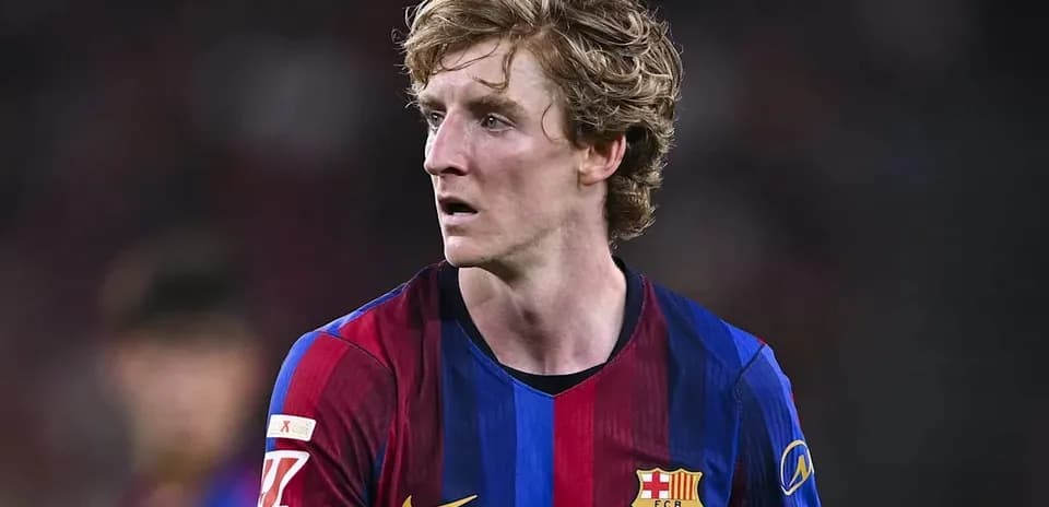 Player wearing FC Barcelona kit on the pitch