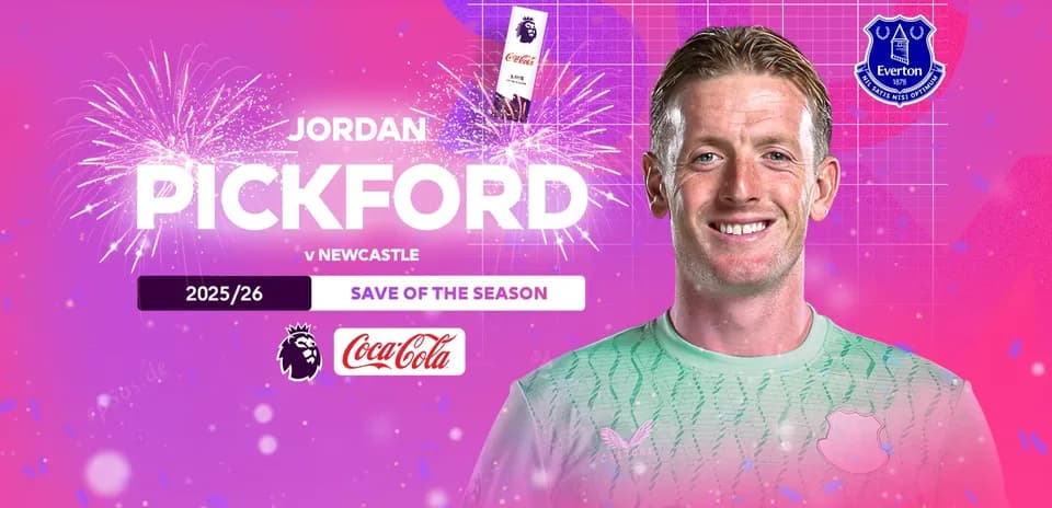 Jordan Pickford celebrates Save of the Season award