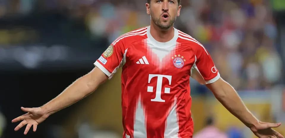 Player celebrating a goal for Bayern Munich