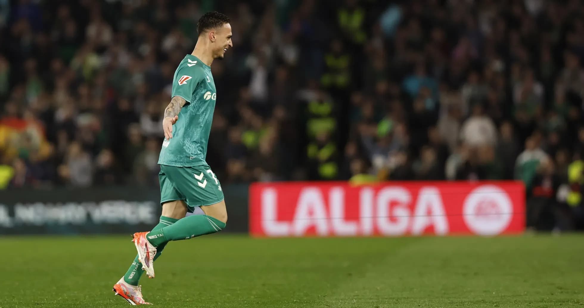 Player celebrating goal during Real Betis match