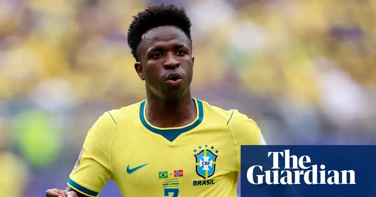 Vinícius Júnior in Brazil national team jersey during match