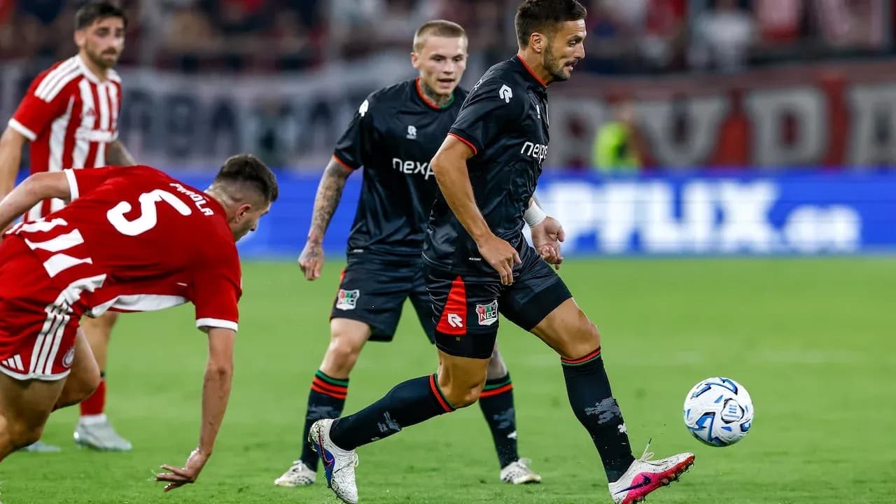 Players competing in UEFA Champions League match