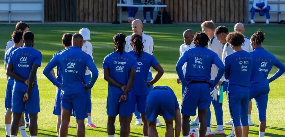 France national team during training session briefing