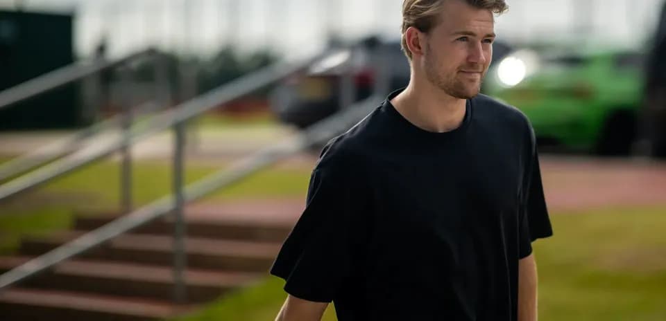 Player walking towards training ground entrance