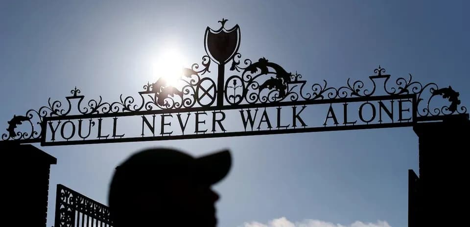 Liverpools 'You'll Never Walk Alone' sign at sunset
