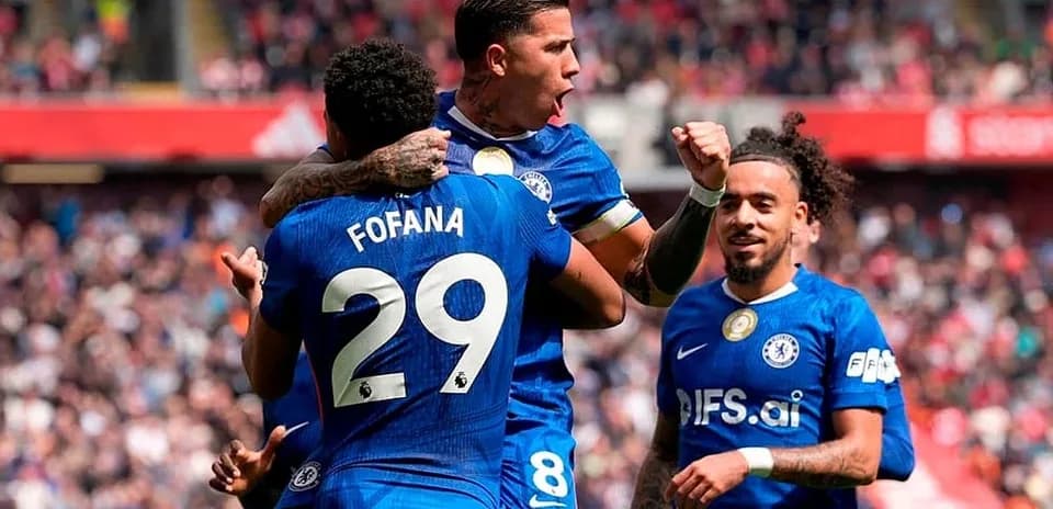 Chelsea players celebrating a goal in match