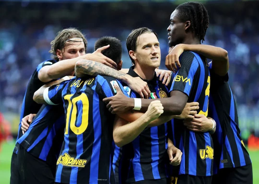 Inter players celebrating a goal during match