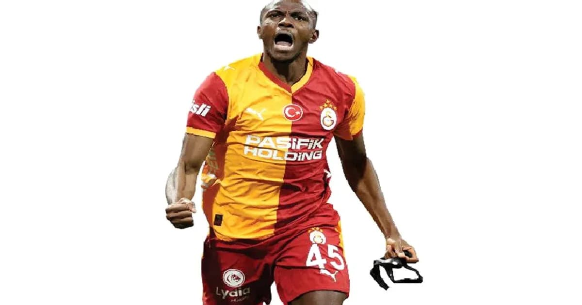 Player celebrating in Galatasaray team uniform