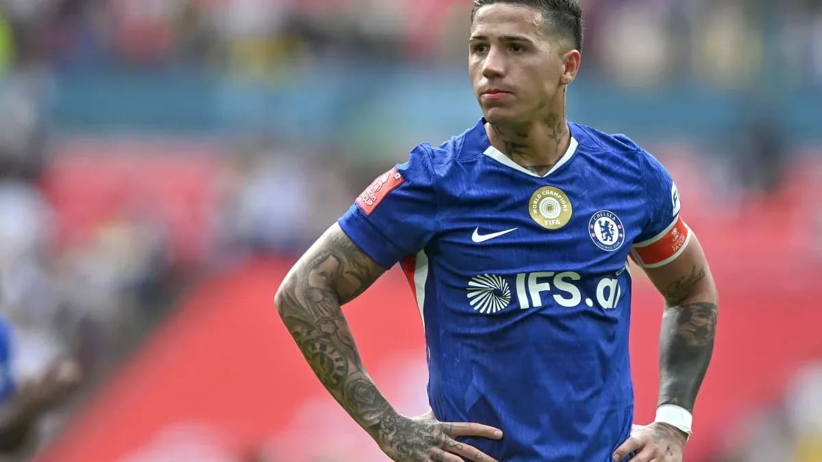 Player in blue Chelsea kit during match Player in blue Chelsea kit during match