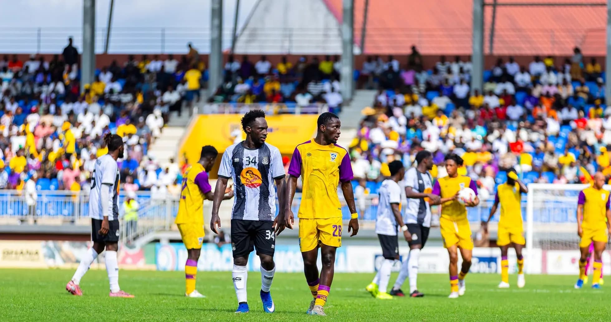 Players on the field during TP Mazembe match Players on the field during TP Mazembe match