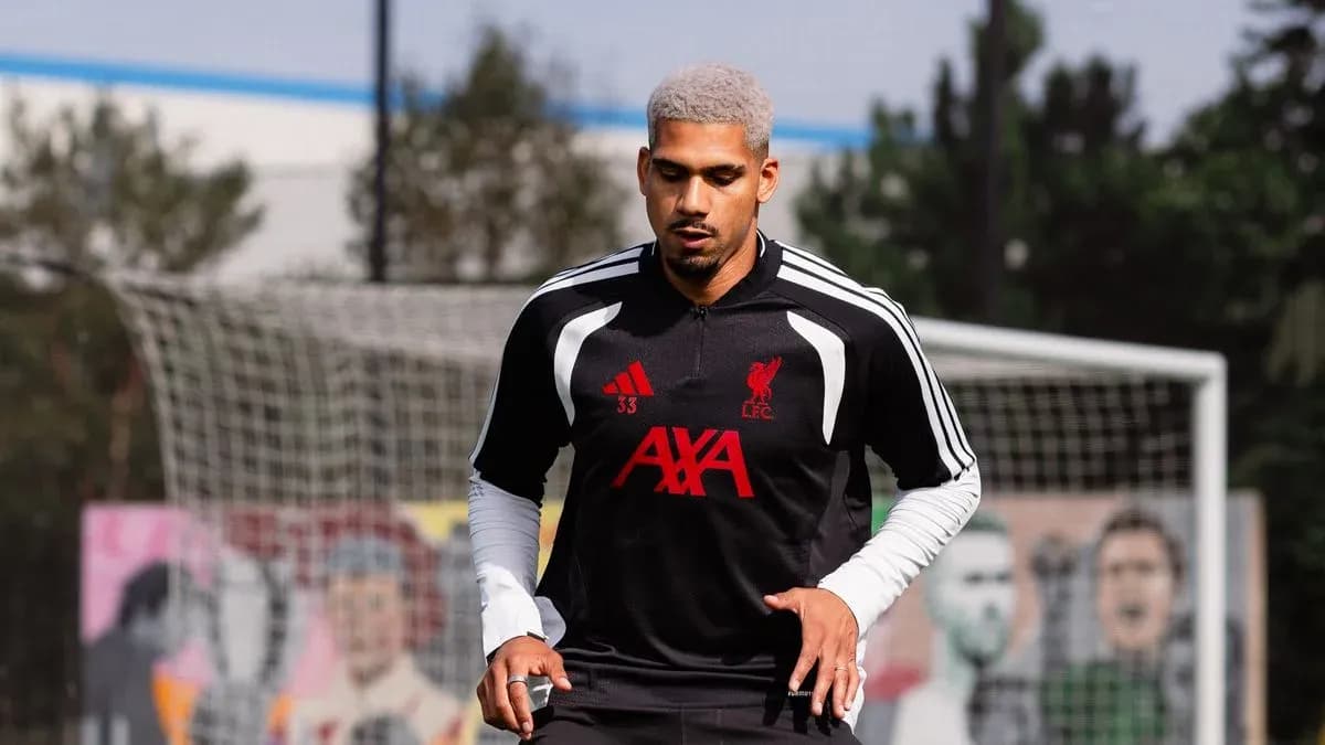 Player training in Liverpool FC kit at practice Player training in Liverpool FC kit at practice