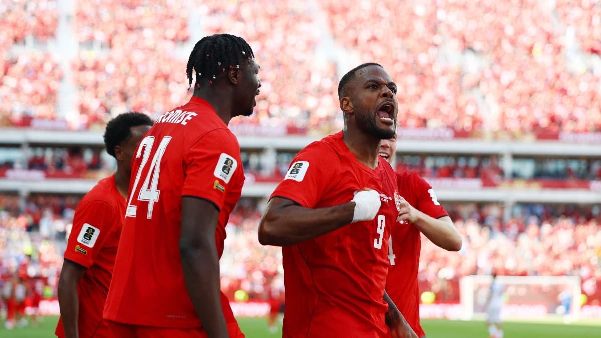 Players celebrating a goal during Canada match Players celebrating a goal during Canada match