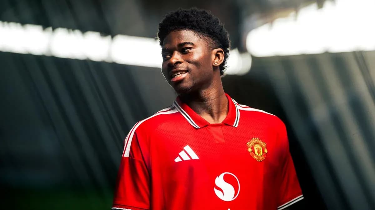 Player wearing Manchester United jersey during photo shoot Player wearing Manchester United jersey during photo shoot