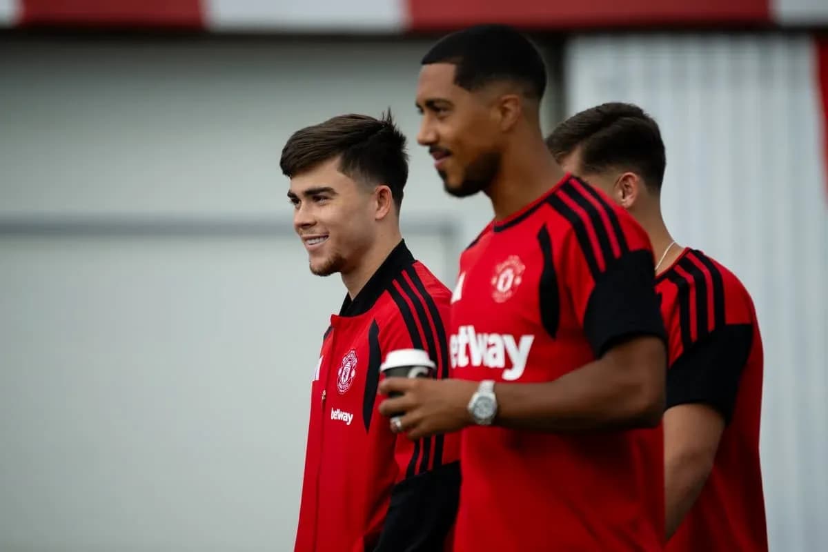 Manchester United players at training session Manchester United players at training session