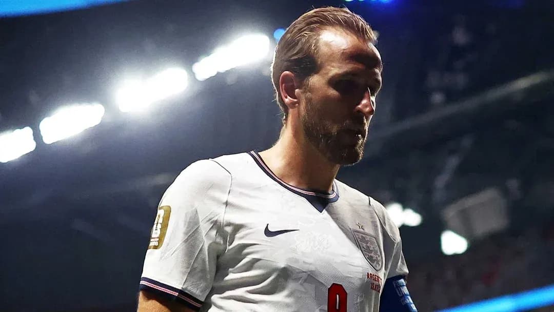Player walking on pitch in England jersey Player walking on pitch in England jersey